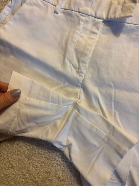 Ann Taylor White Tailored Bermuda Shorts - Picture 5 of 8